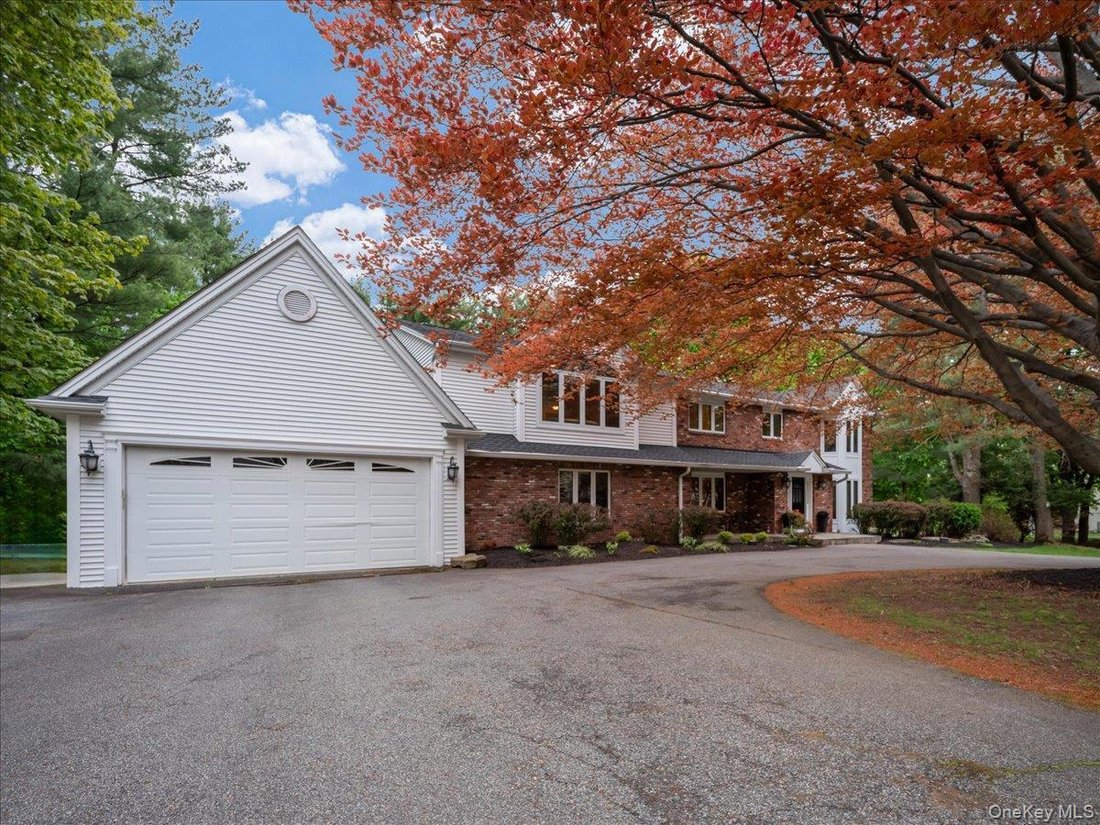 House in Spring Valley, New York, United States 2 - 17832918