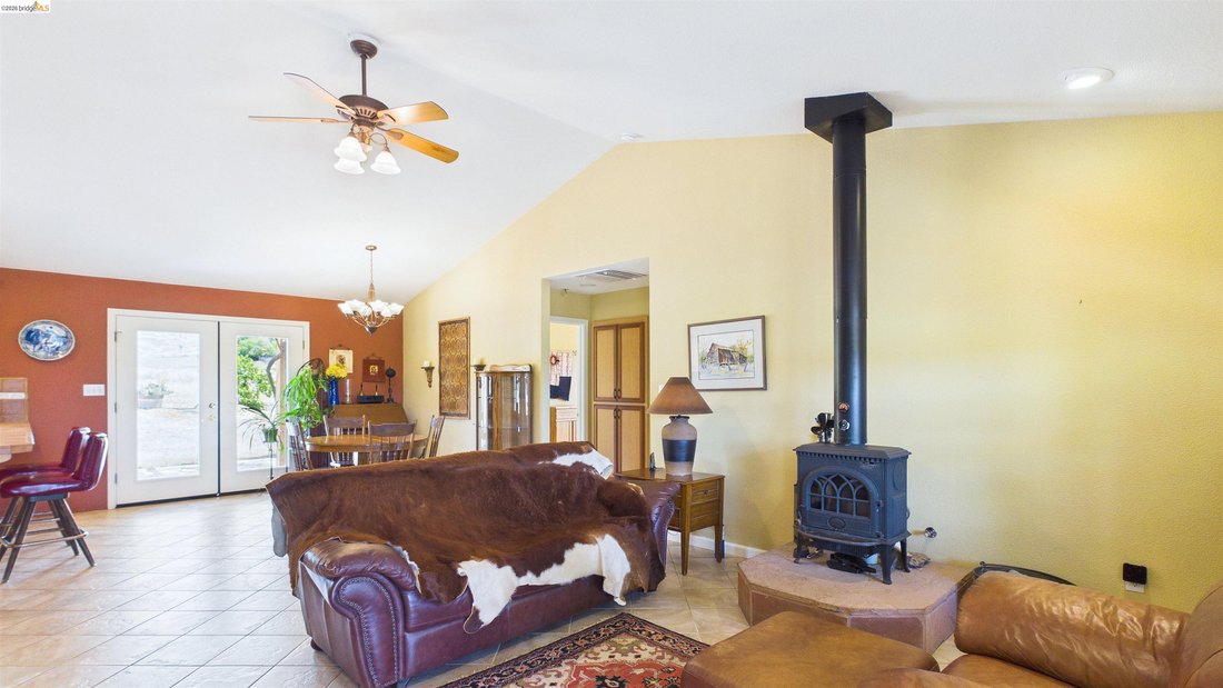 House in Jamestown, California, United States 5 - 17825096