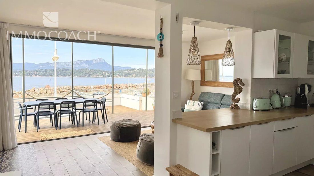 Maison à Côte d'Azur, Provence-Alpes-Côte d'Azur, France 2 - 17829118