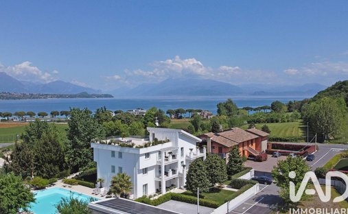 Villa in Desenzanino, Desenzano del Garda, Lombardy 1