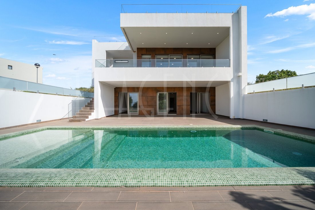 House in Faro (Se e Sao Pedro), Algarve, Portugal 4 - 17827531