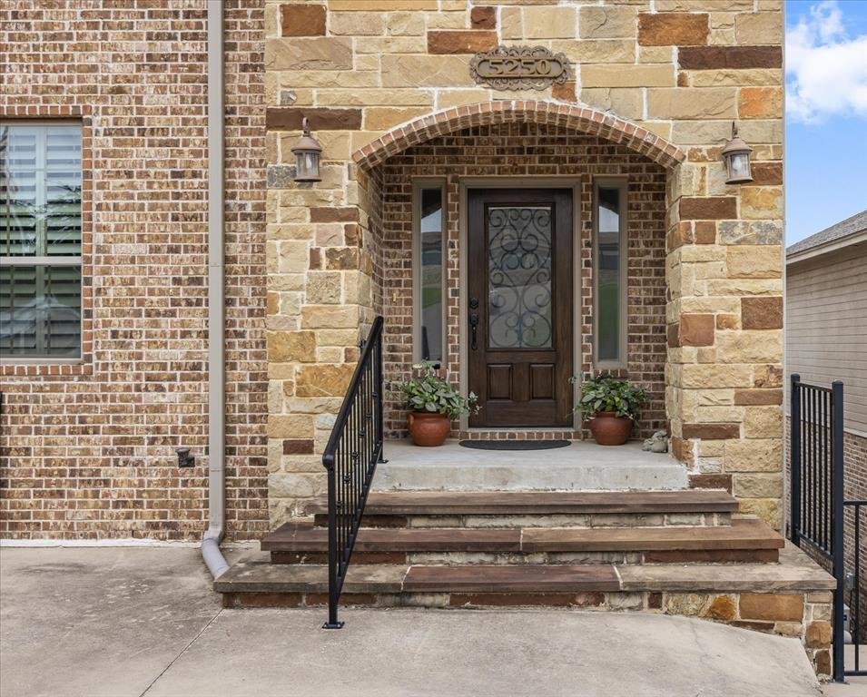 House in Granbury, Texas, United States 4 - 17832010