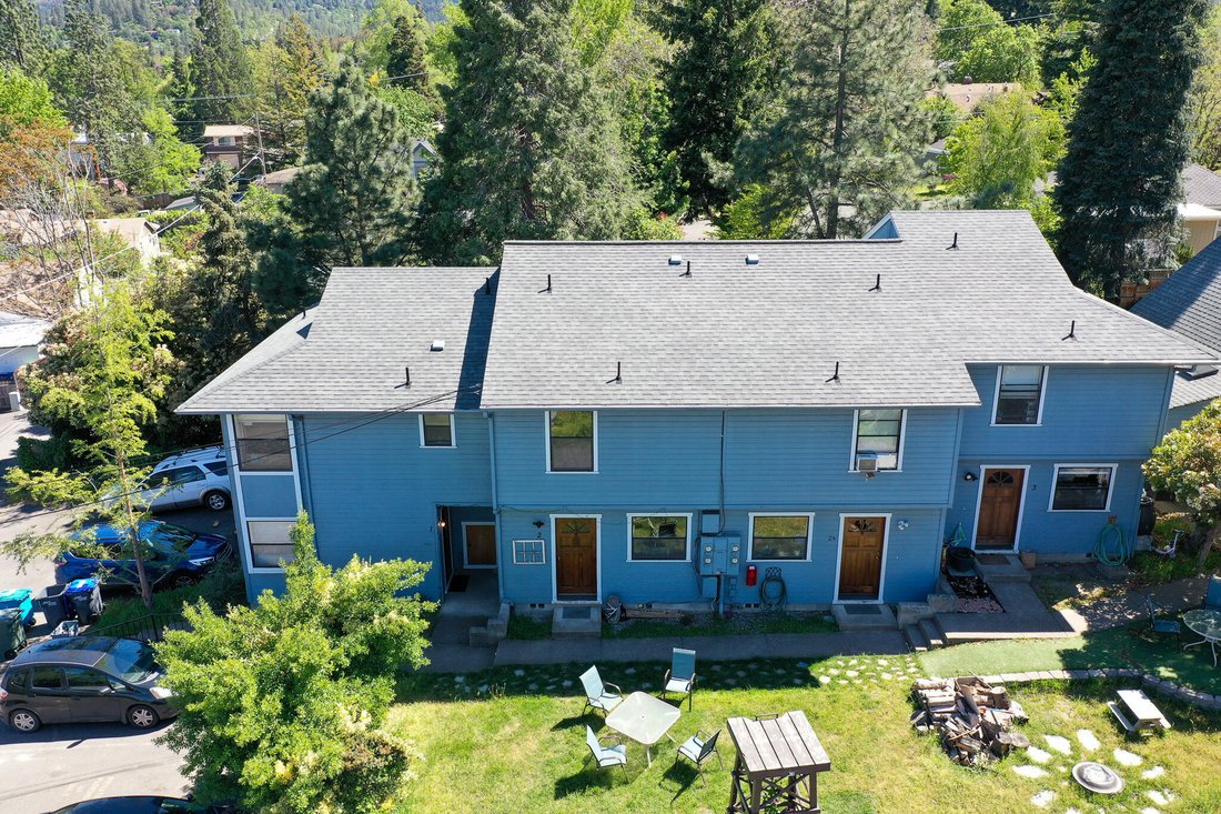 Ashland, Oregon, United States 2 - 17826703