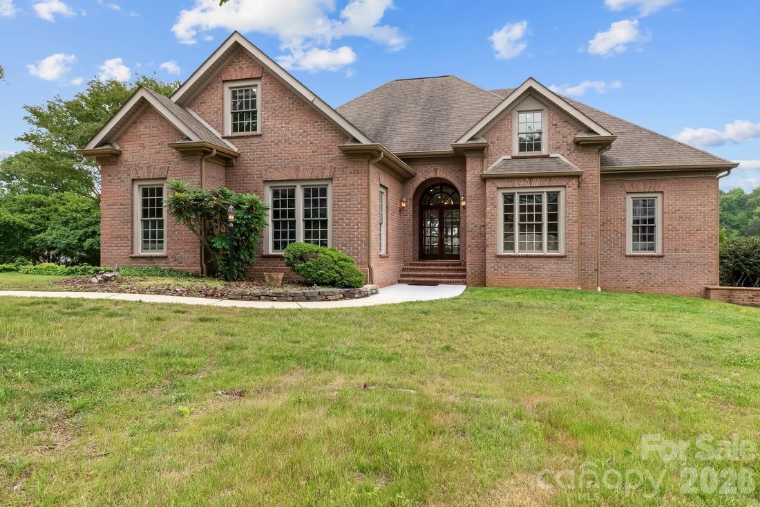 House in Statesville, North Carolina, United States 2 - 17827838