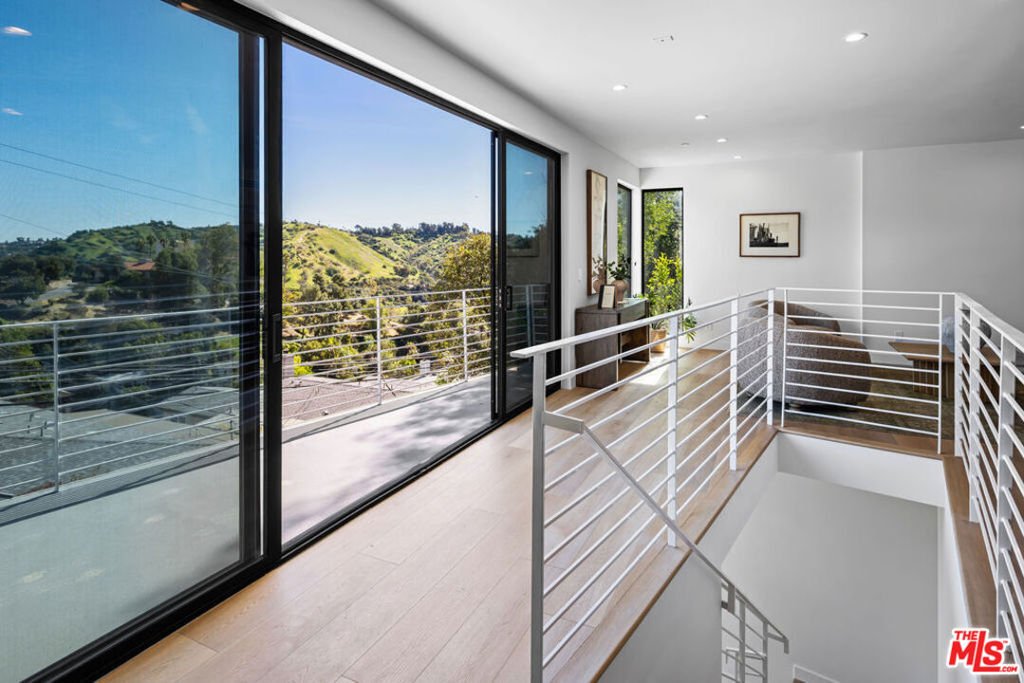 House in Los Angeles, California, United States 5 - 17833751