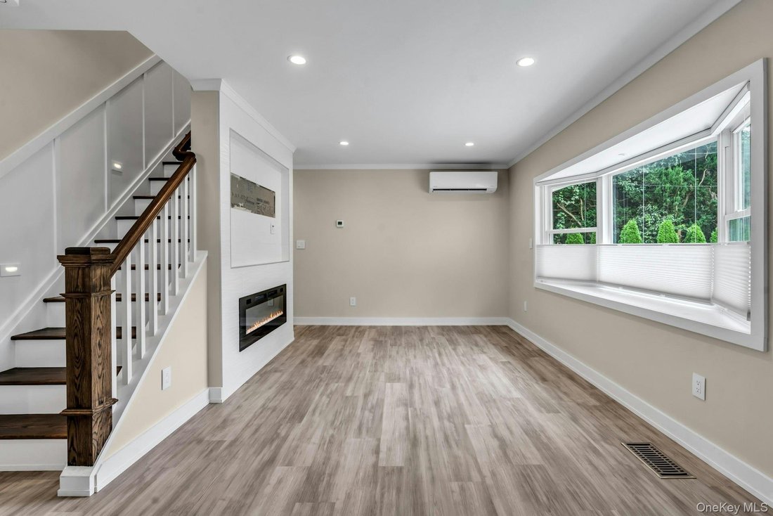 Casa a Glen Cove, New York, Stati Uniti 3 - 17820789