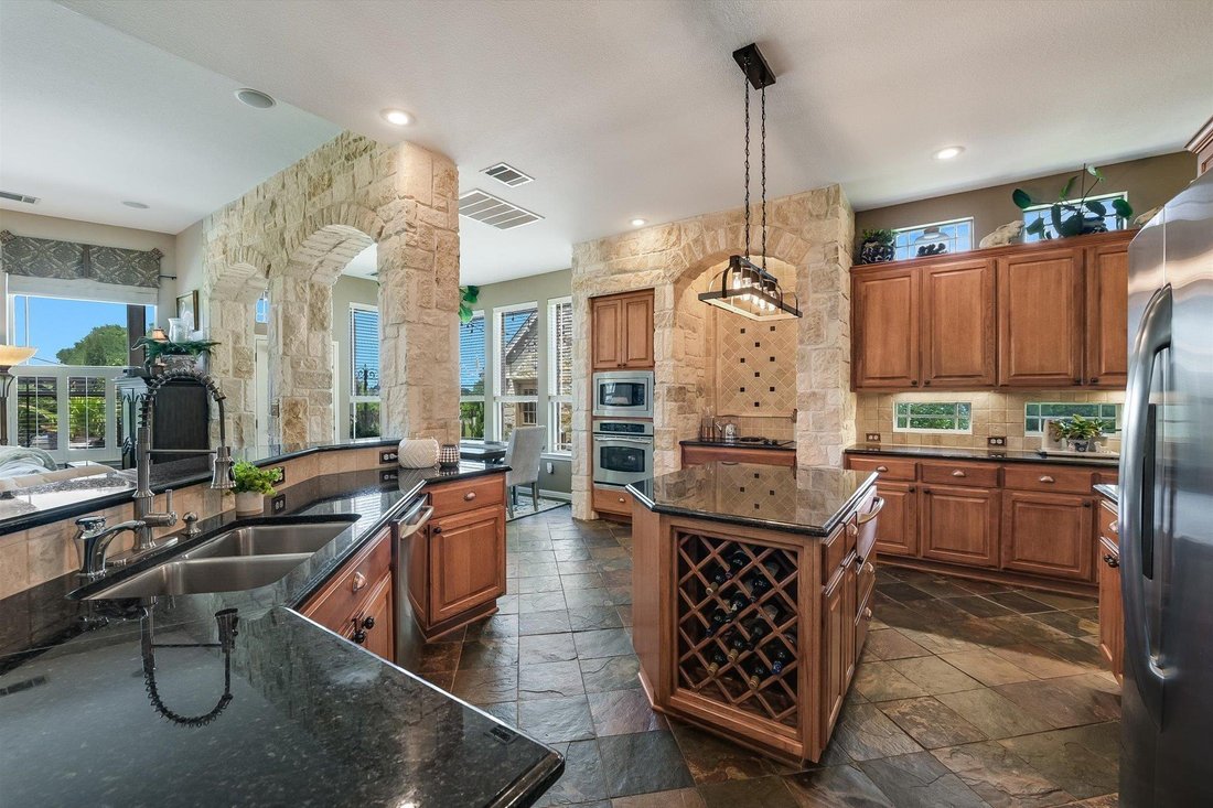 House in Spicewood, Texas, United States 3 - 17826887