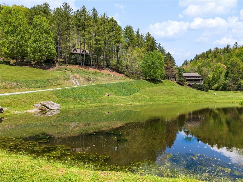 House in Vilas, North Carolina, United States 5 - 17821993