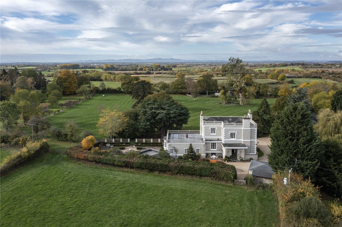 Maison en Rous Lench, Angleterre 3 - 17820607