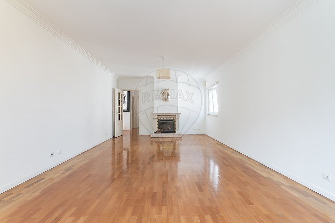 Apartment in Sao Domingos de Rana, Lisbon, Portugal 2 - 17821138