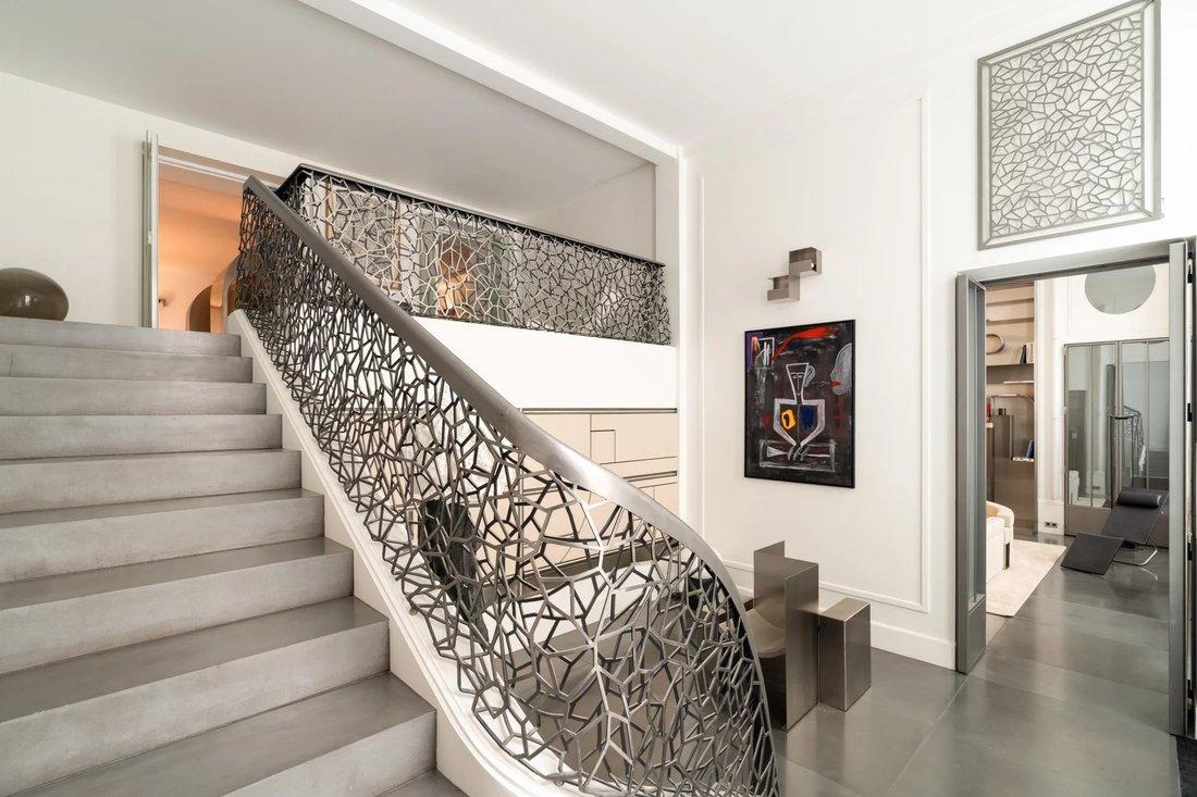 Apartment in Paris 6e Arrondissement, Paris, France 3 - 17821030