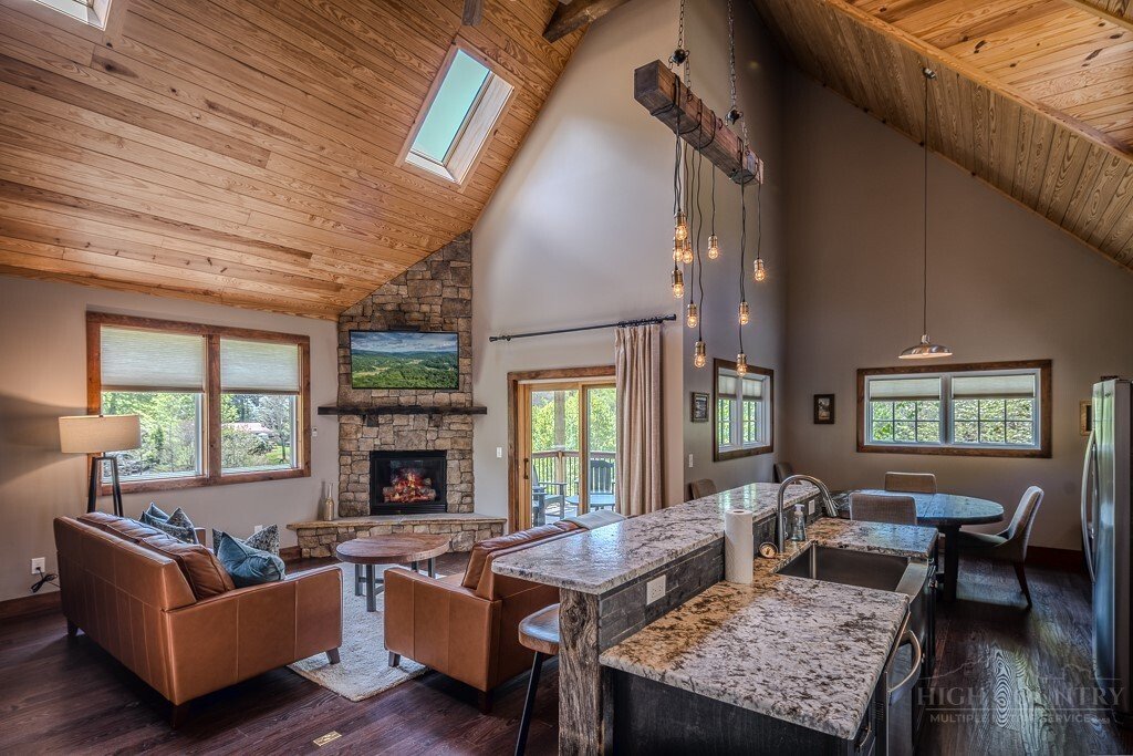 House in Vilas, North Carolina, United States 4 - 17832934