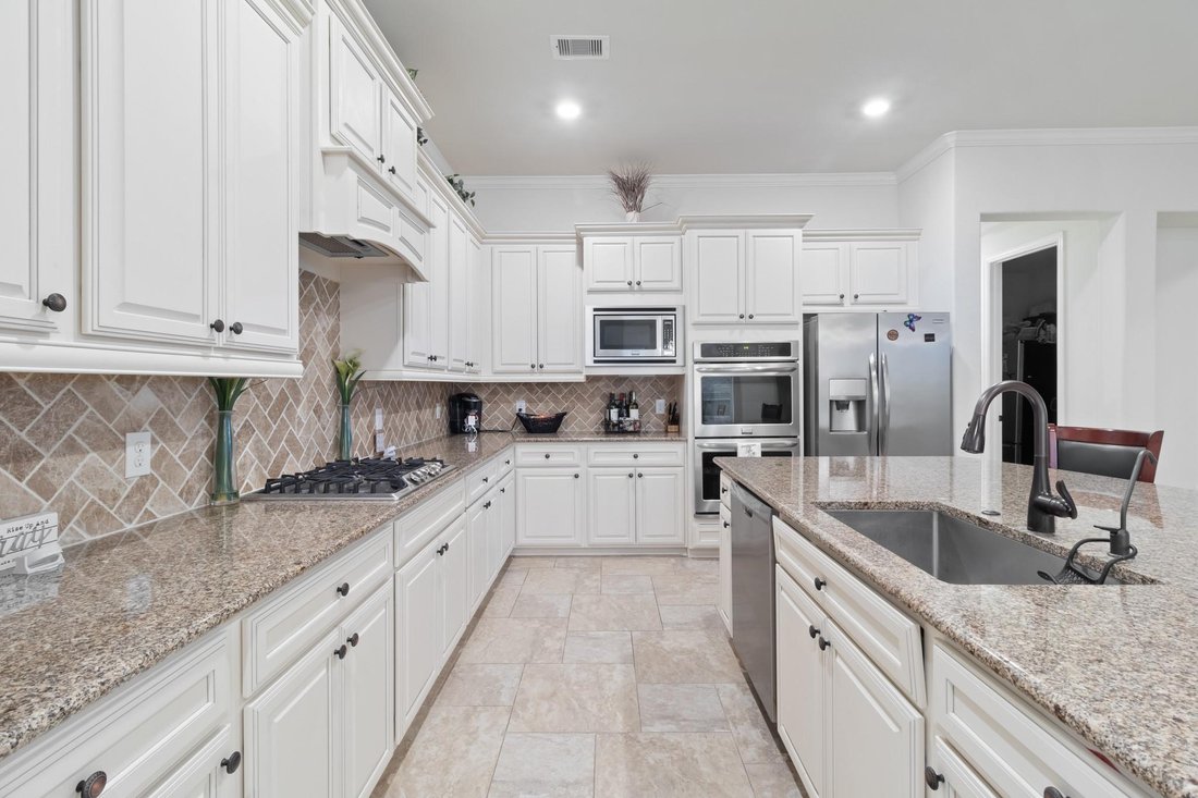 House in Katy, Texas, United States 5 - 17827198