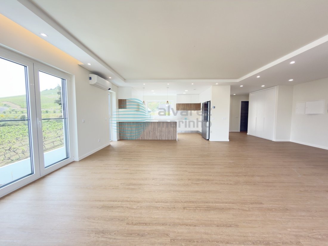 Apartment in Santa Maria, Sao Pedro e Matacaes, Lisbon, Portugal 4 - 17821106