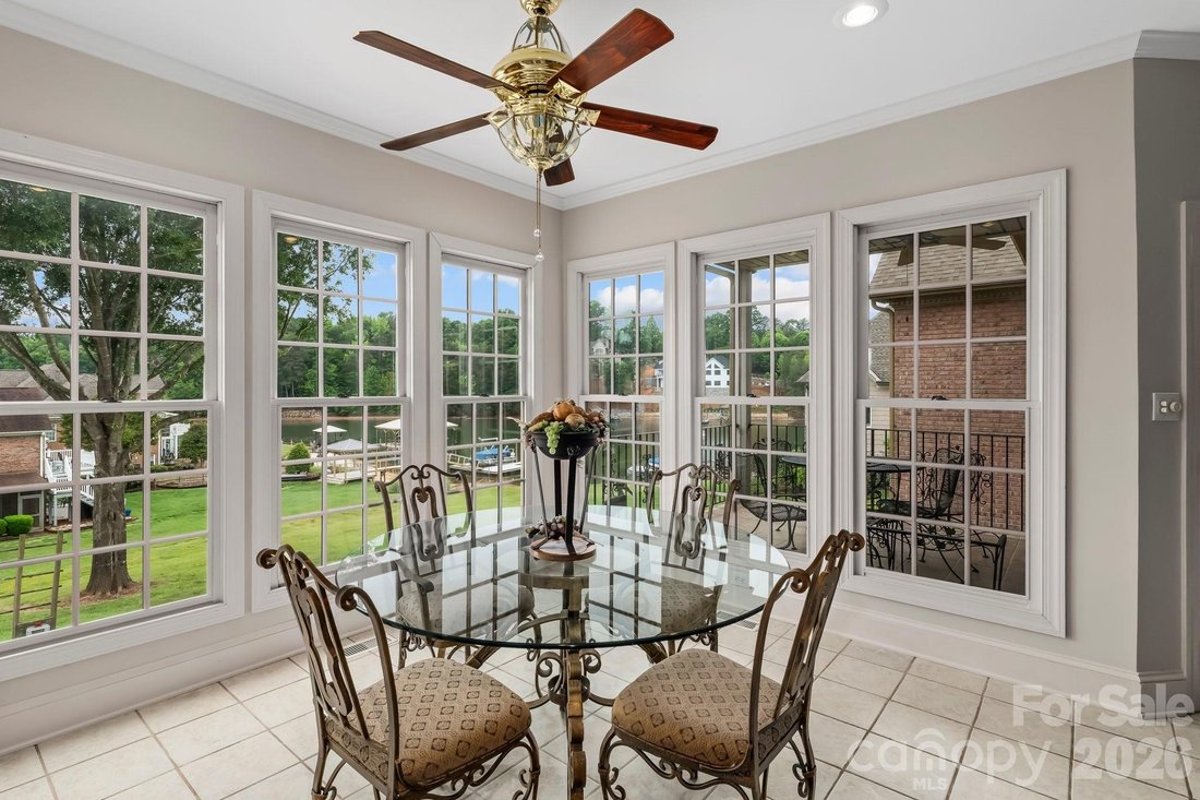 House in Statesville, North Carolina, United States 5 - 17827838