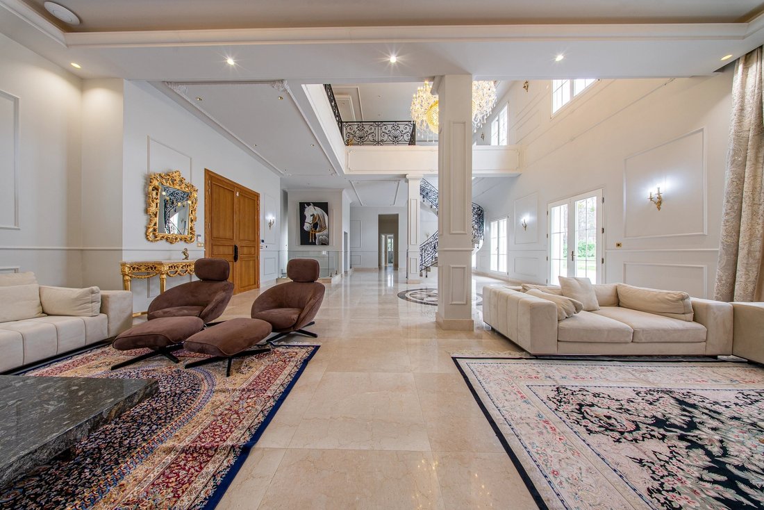 House in Ouest, Lamorlaye, France 4 - 17820945