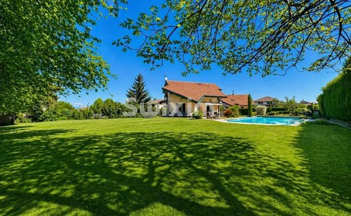 House in Allinges, Auvergne-Rhône-Alpes, France 1