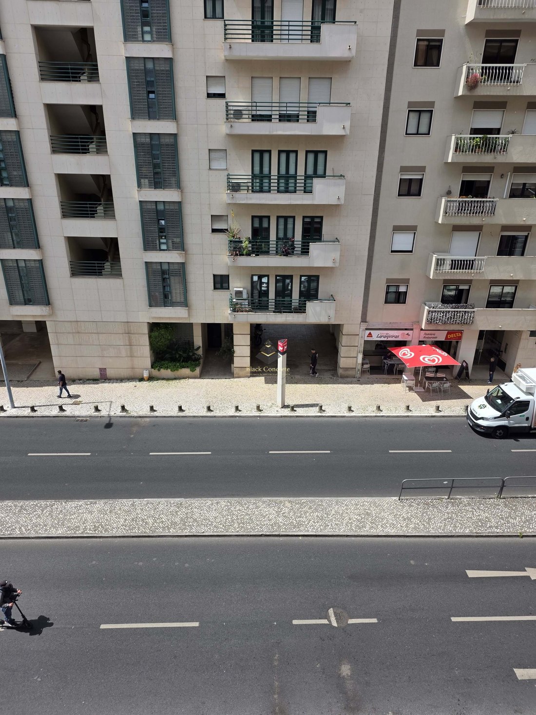 Apartment in Sao Domingos de Benfica, Lisbon, Portugal 4 - 17828011