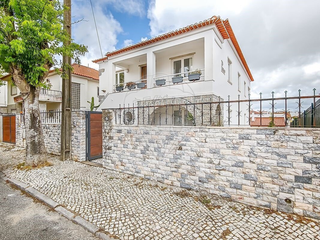 House in Algueirao-Mem Martins, Lisbon, Portugal 2 - 17821203