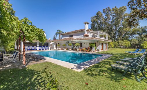 Villa in Marbella, Andalusia, Spain 1
