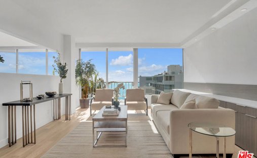Condo in Los Angeles, California, United States 1