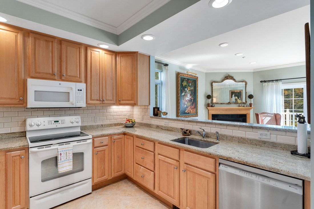 Condo in Hanover, New Hampshire, United States 5 - 17825808