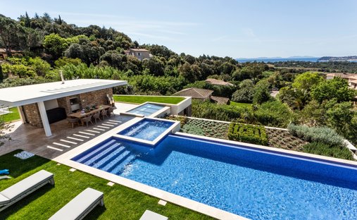 Villa in La Croix-Valmer, Provence-Alpes-Côte d'Azur, France 1