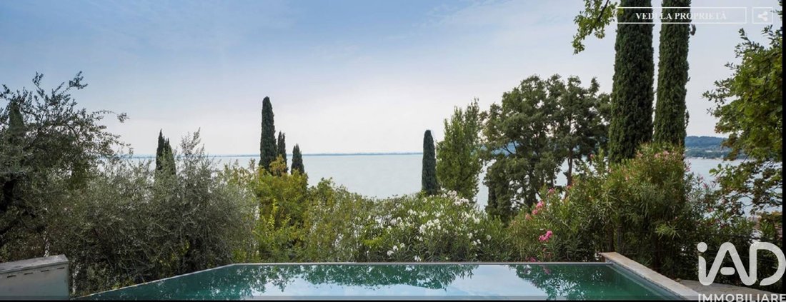 Villa in Padenghe sul Garda, Lombardy, Italy 4 - 17825902