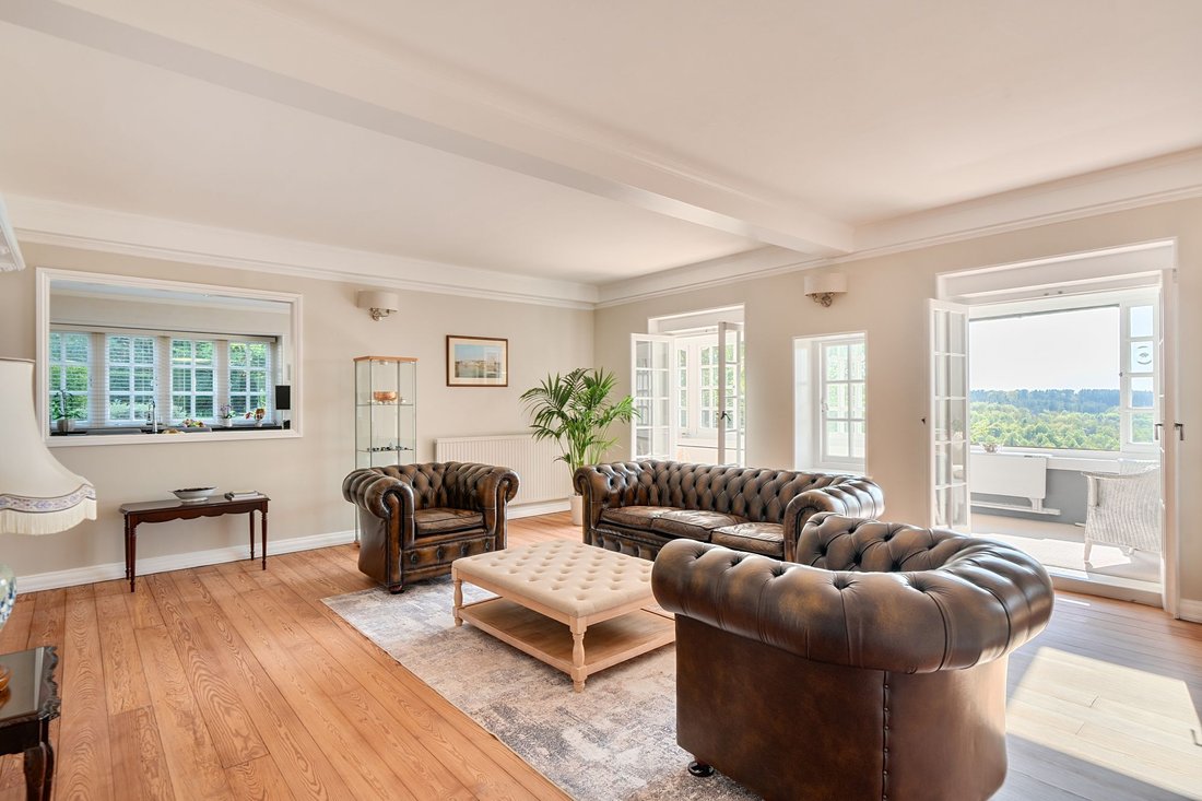 House in Woldingham, England 5 - 17832130