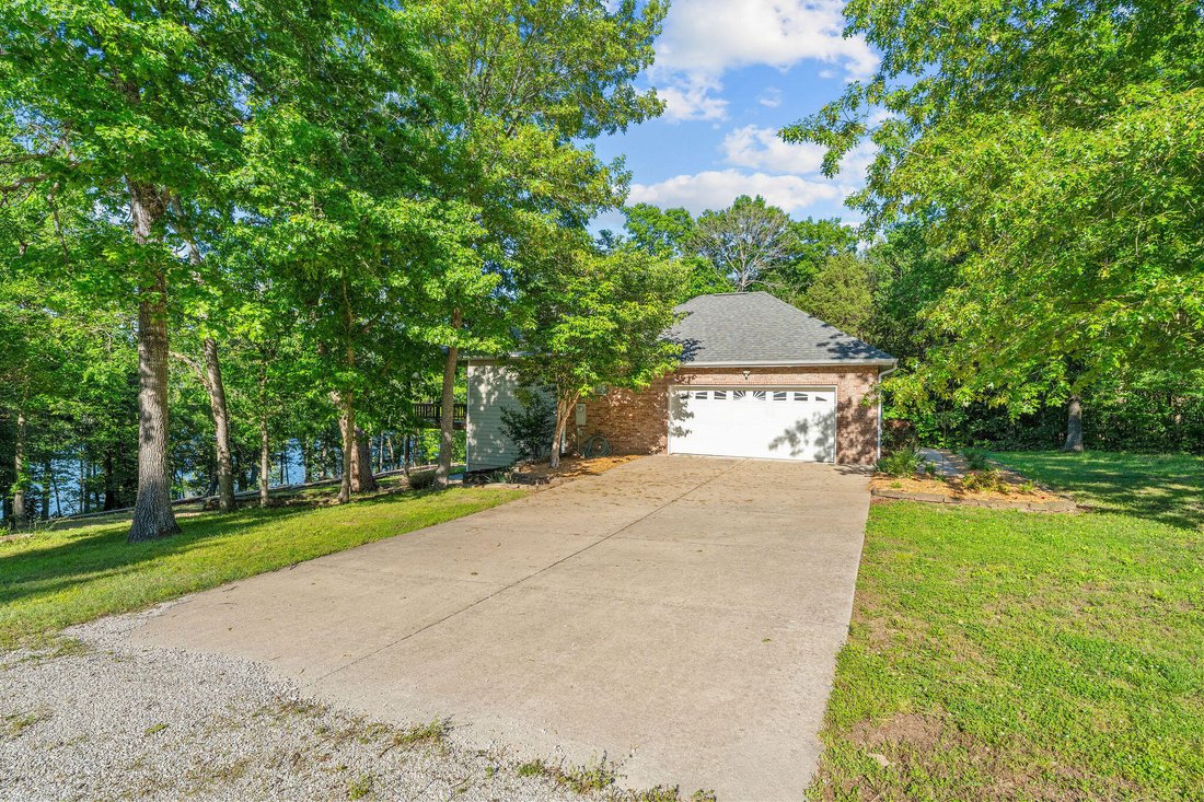 House in Shell Knob, Missouri, United States 4 - 17097856