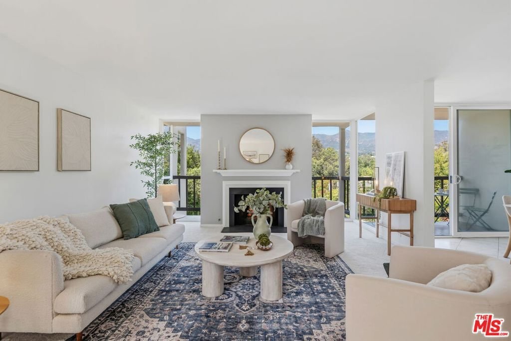 Condo in Santa Barbara, CA, United States 3 - 17822153