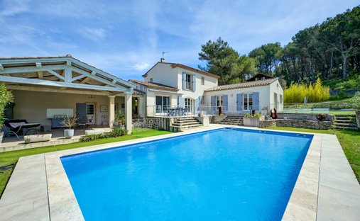 Casa en Le Tholonet, Provenza-Alpes-Costa Azul, Francia 1