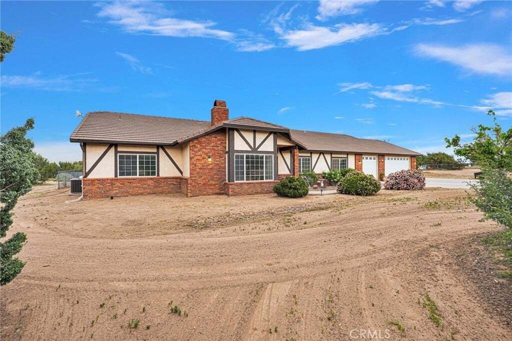 House in Hesperia, California, United States 3 - 17827767