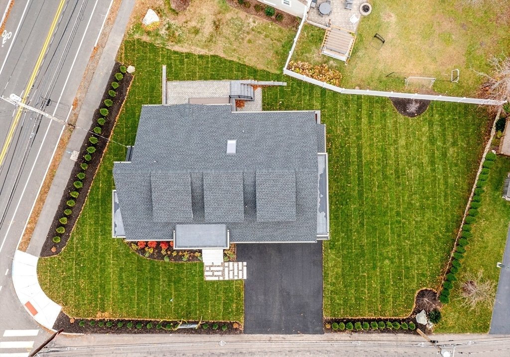House in Needham, Massachusetts, United States 4 - 17829303