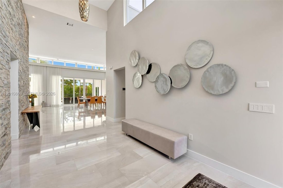 House in Hallandale Beach, Florida, United States 5 - 17822459