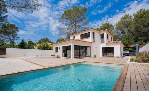 Maison à Ventabren, Provence-Alpes-Côte d'Azur, France 1
