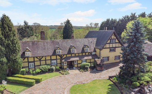 House in Fillongley, England 1