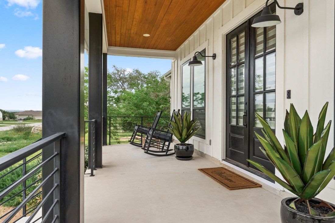 House in Spicewood, Texas, United States 5 - 17821391