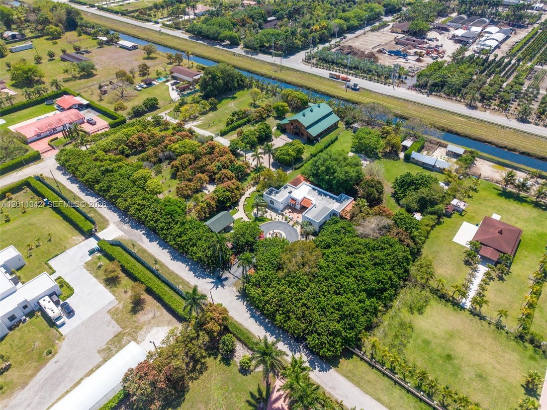 House in Miami, Florida, United States 4 - 17824093