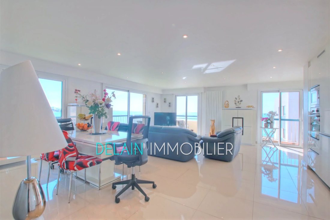 Apartment in Val de Cagne-Colline Route de Vence, Cagnes-sur-Mer, France 3 - 17828742