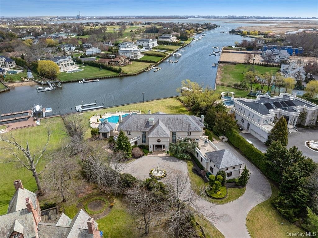 Estate in Hewlett, New York, United States 5 - 17820768