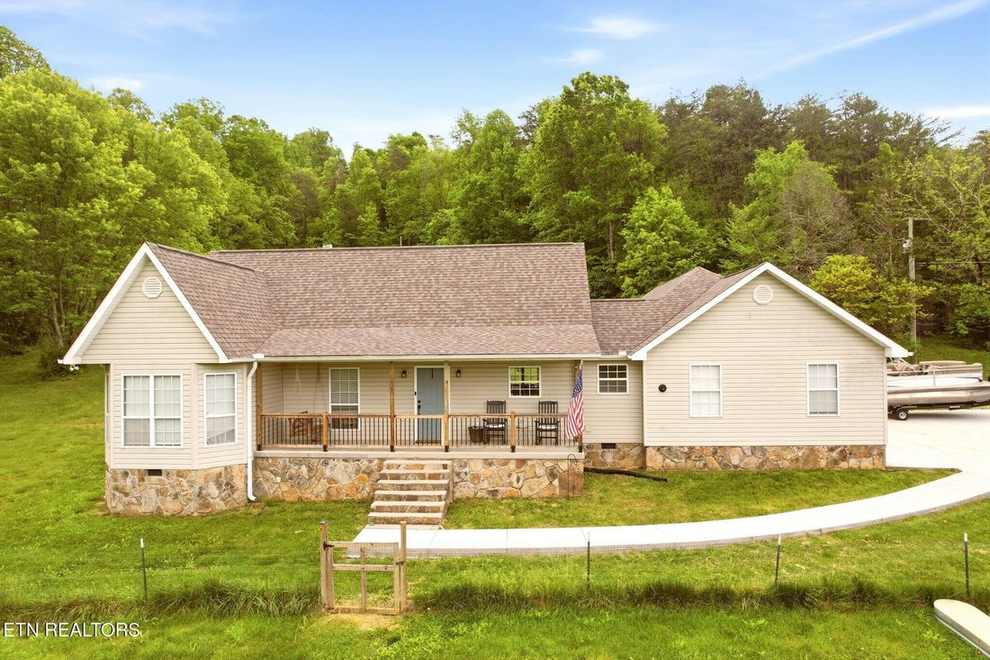 House in Maynardville, Tennessee, United States 1 - 17819552