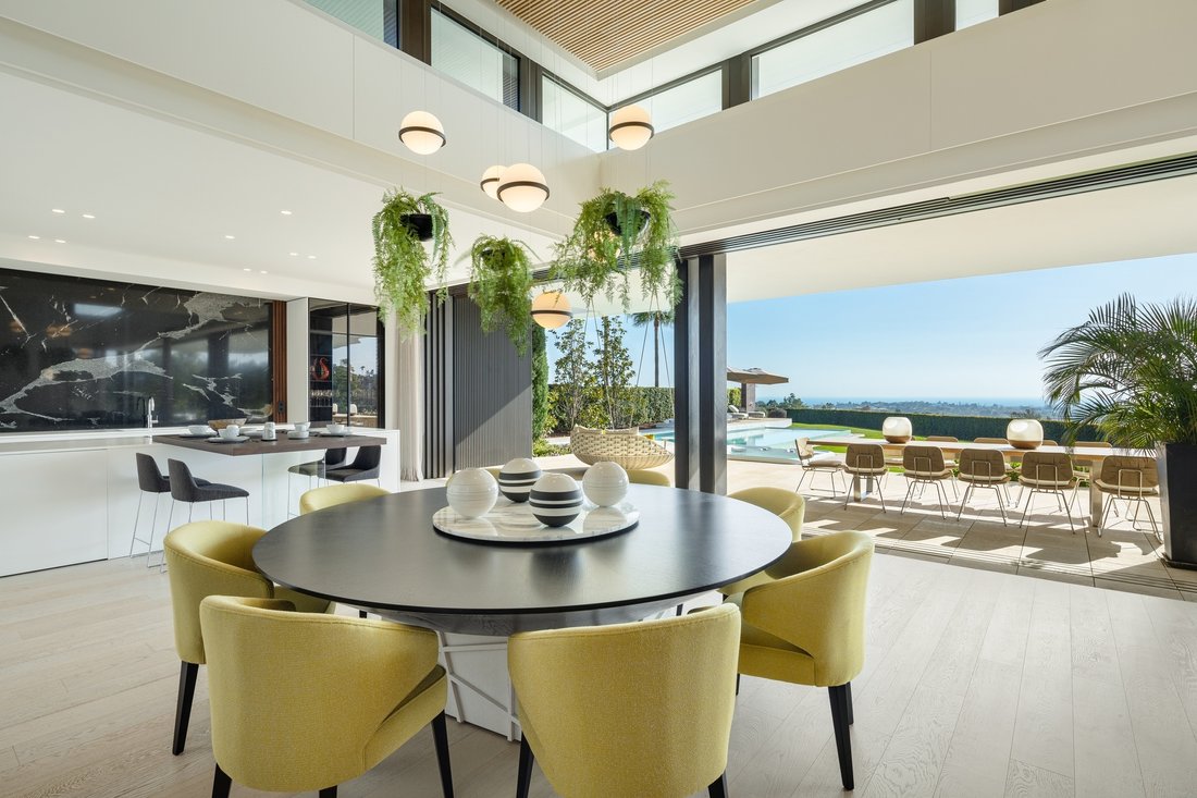 Villa in Benahavis, Andalusia, Spain 2 - 17820933