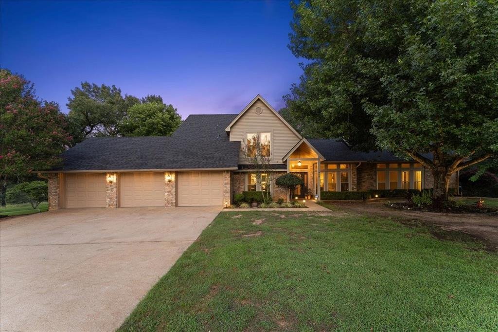 House in Gladewater, Texas, United States 1 - 17824810