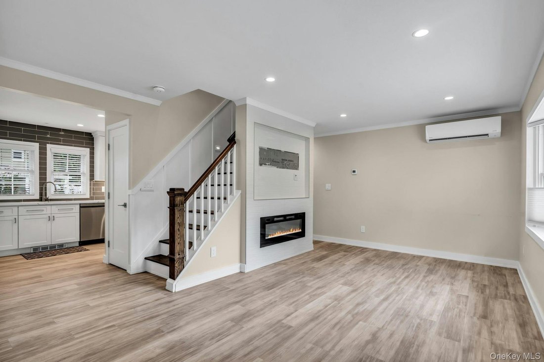 Casa a Glen Cove, New York, Stati Uniti 4 - 17820789