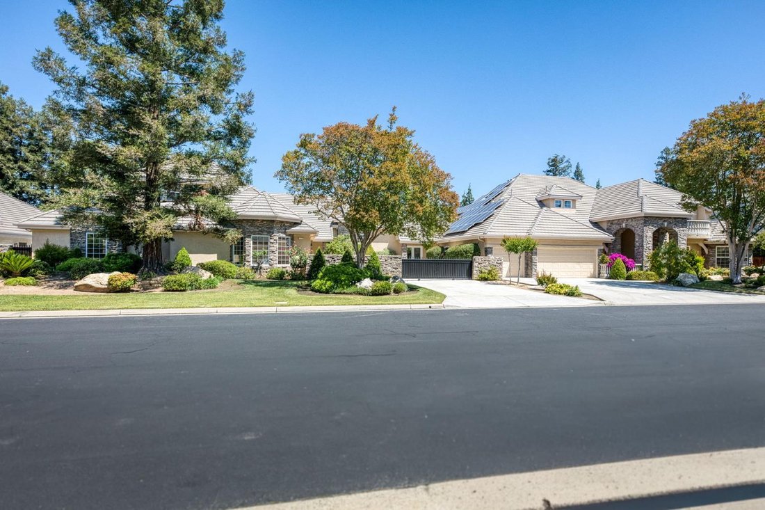House in Fresno, California, United States 4 - 17833723
