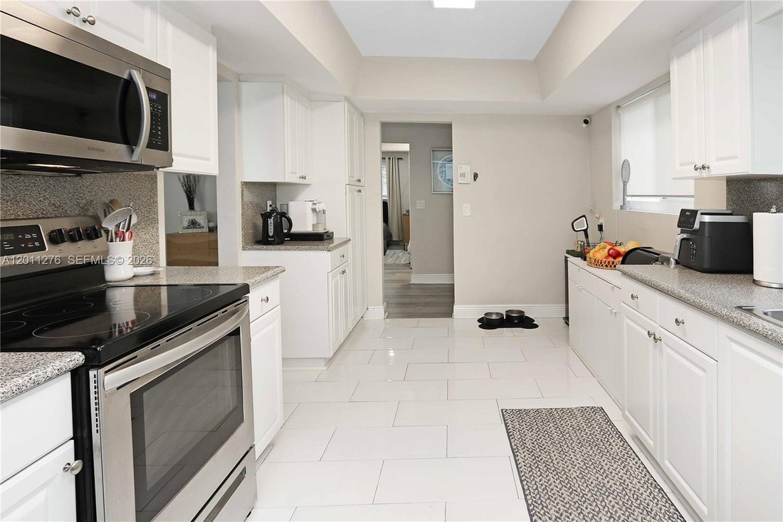 House in Hollywood, Florida, United States 3 - 17824048