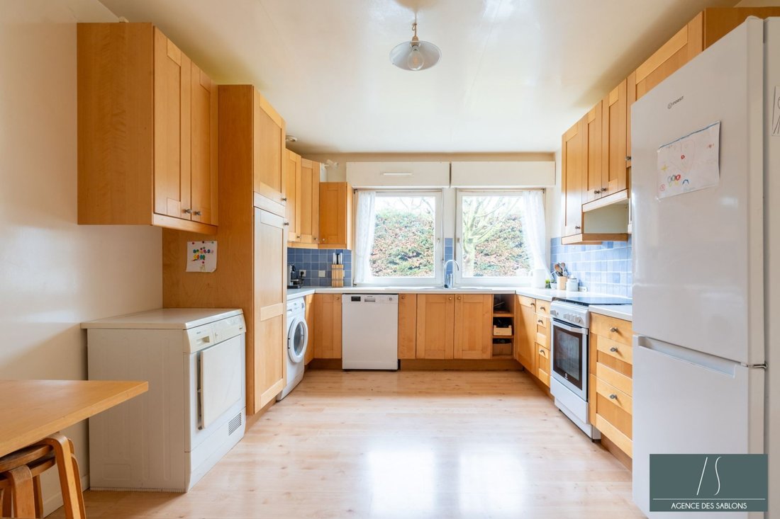 House in Montesson, Ile-de-France, France 4 - 17830400