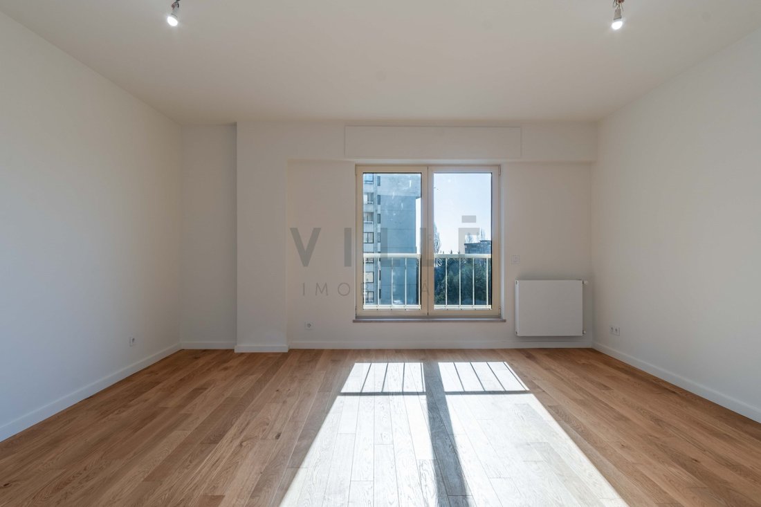 Apartment in Lordelo do Ouro e Massarelos, Porto District, Portugal 3 - 17821158