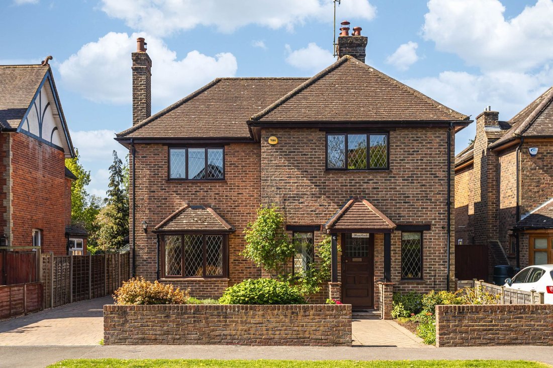 House in Horley, England 1 - 17823836